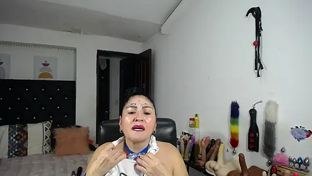 mature_bigboobs10's Live XXX Chat