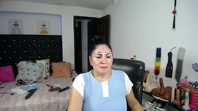 Show de mature_bigboobs10 na webcam