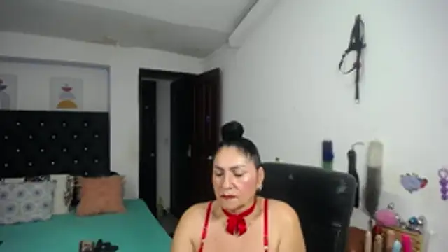 Czat XXX na żywo – mature_bigboobs10