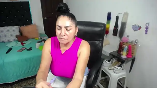 mature_bigboobs10 XXX чат на живо