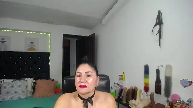 Sembang XXX Secara Langsung mature_bigboobs10