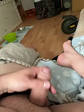 Sweetboyschwanz: διαδικτυακό σόου στην κάμερα