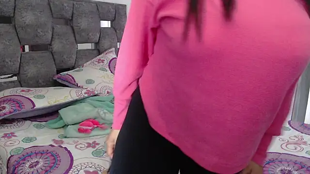 sara_hott_1: απευθείας συνομιλία ΧΧΧ