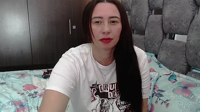 sara_hott_1のライブXXXチャット