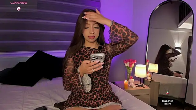 MERIDA_TAYLOR Chat XXX live