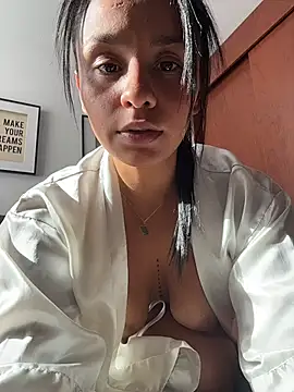 Czat XXX na żywo – J_loren