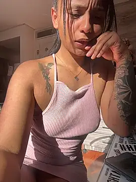 J_loren's Live XXX Chat