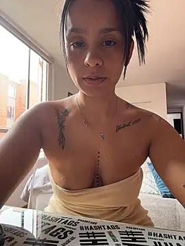 J_loren Chat XXX live