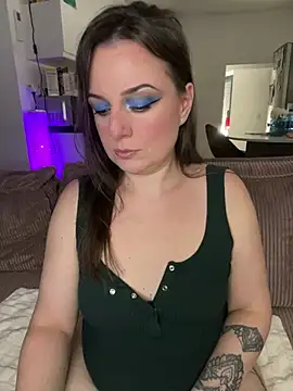 XXX chat uživo modela hades4ness