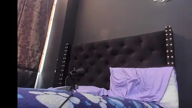 amareto_queen Cameră chat live