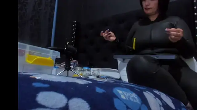 amareto_queen 现场XXX聊天
