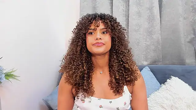 Chat +18 de Amelia_bss ao vivo