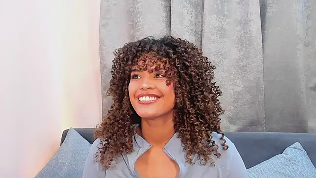 Chat +18 de Amelia_bss ao vivo