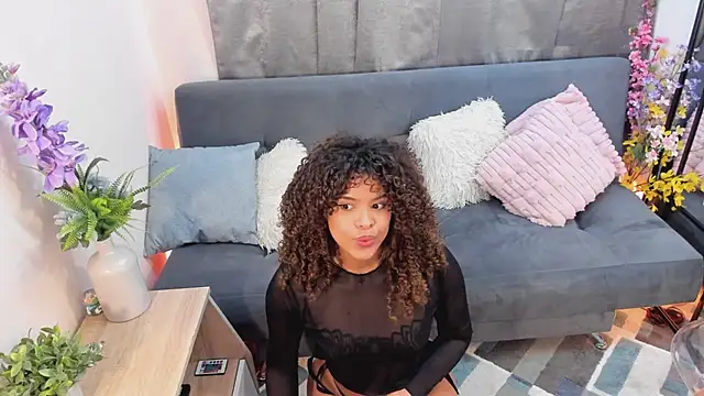 Amelia_bss élő XXX-chatje