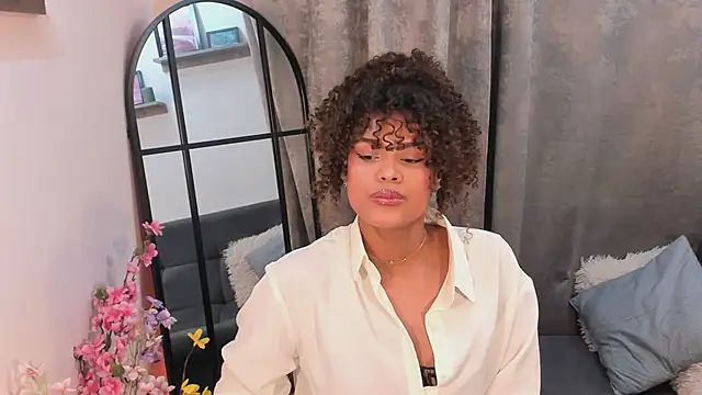 Chat +18 de Amelia_bss ao vivo