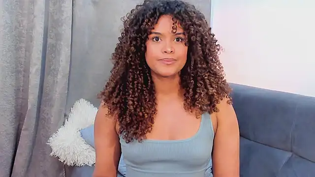 دردشة Amelia_bss الجنسية المباشرة