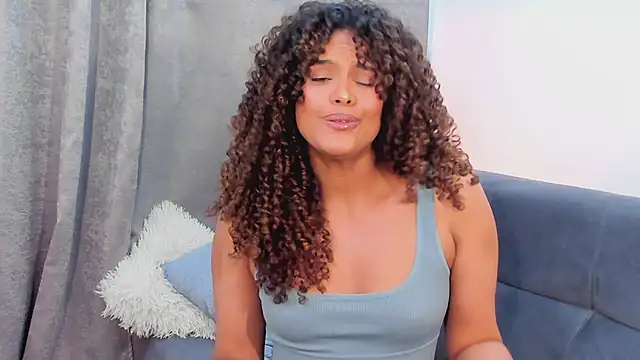 Amelia_bss' Live XXX Chat