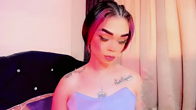 lesly_xx's Webcam Show