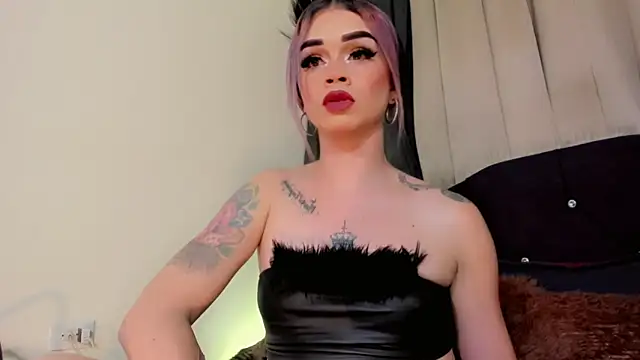 lesly_xx Show in webcam