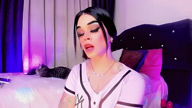 lesly_xx Webcam Show