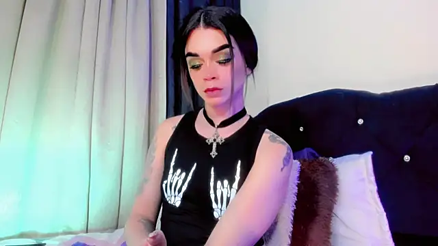 הופעת וובקאם של lesly_xx