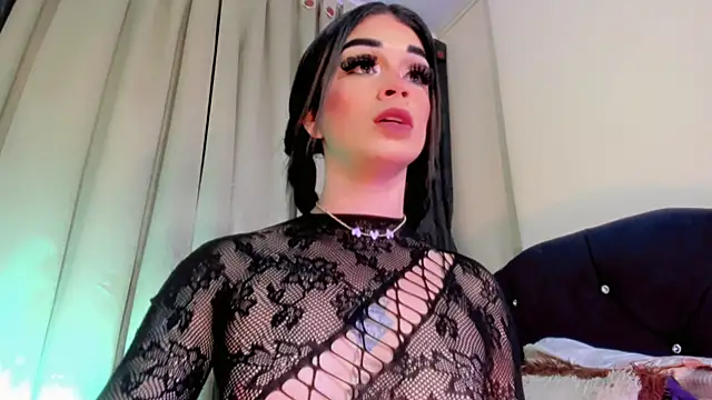lesly_xx Show in webcam