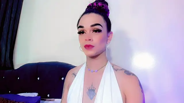 lesly_xx Webcam Show