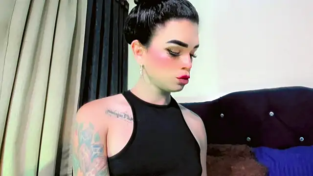 lesly_xx Adlı Modelin Web Kamerası Şovu