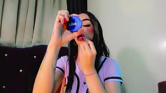 lesly_xxのウェブカメラショー