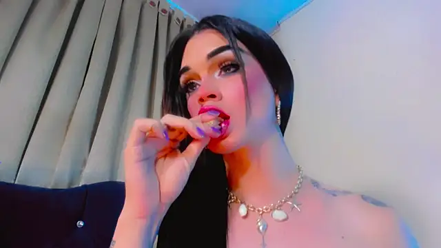 lesly_xx Webcam-Show