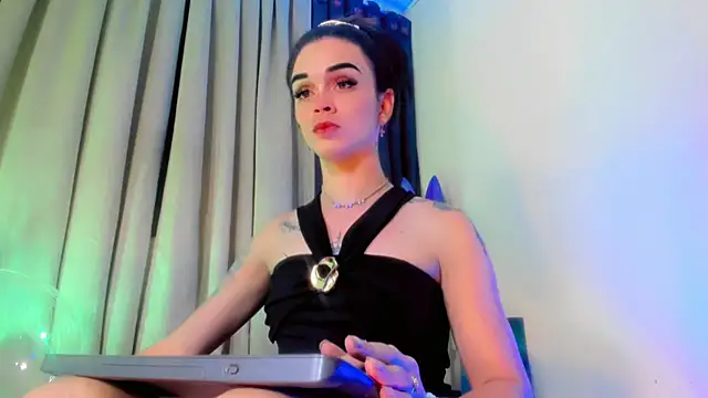 lesly_xx – webcam-show