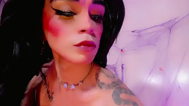 lesly_xxn Webbikameraesitys