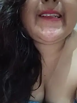 AgniPriya Adlı Modelin Web Kamerası Şovu
