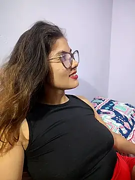 totti_logan Adlı Modelin Canlı XXX Sohbeti