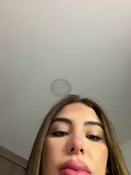 mi_suk11 – live chatrum