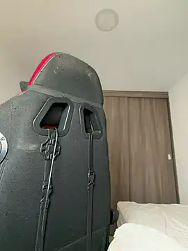 mi_suk11's Webcam Show