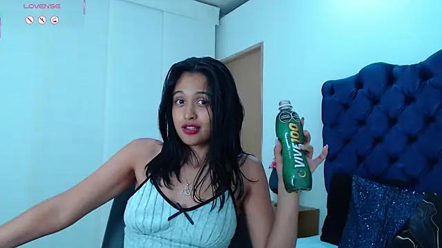 Chat XXX ao vivo de Lili666_