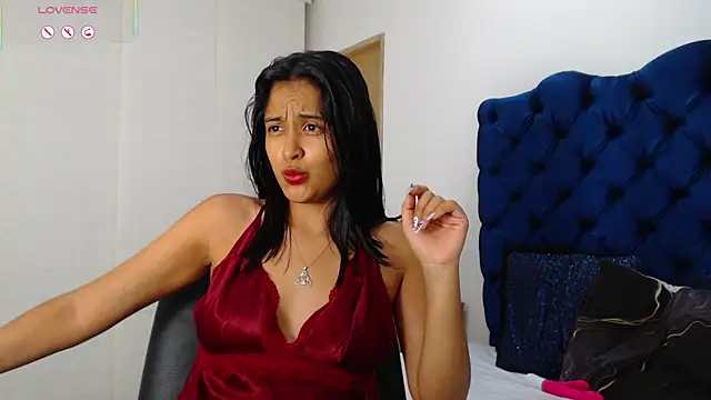 Chat +18 de Lili666_ ao vivo