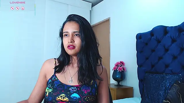 Онлайн чат XXX Lili666_