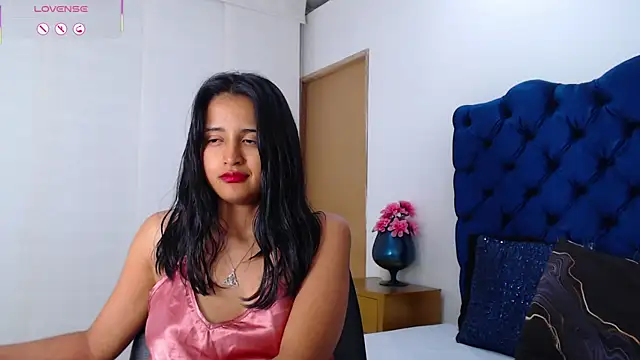 Lili666_ Live XXX-chat