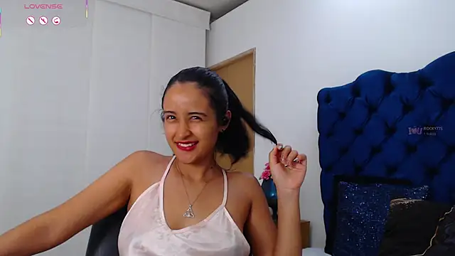 Lili666_ Chat XXX live