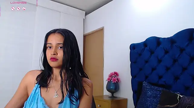 Lili666_: απευθείας συνομιλία ΧΧΧ