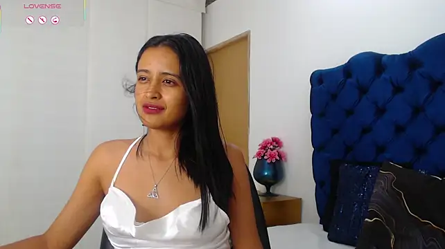 Chat XXX en directo de Lili666_