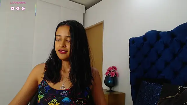 Chat +18 de Lili666_ ao vivo