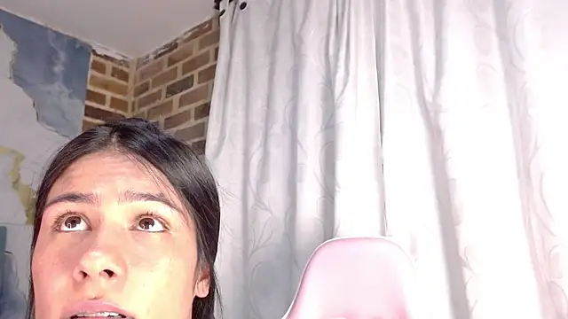 ailyngg Chat XXX in diretta