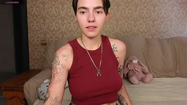 Chat XXX en directo de Lilihere_