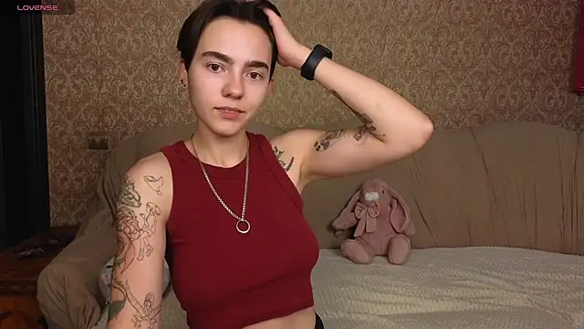 Czat XXX na żywo – Lilihere_