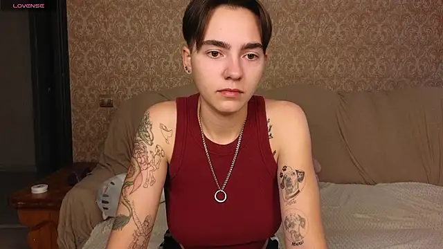 Lilihere_'s Live XXX Chat