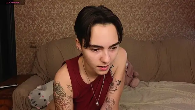 Lilihere_: онлайн-секс-чат