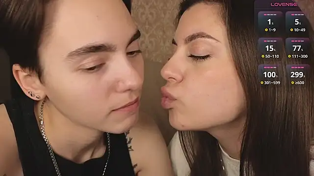 Lilihere_'s Webcam Show